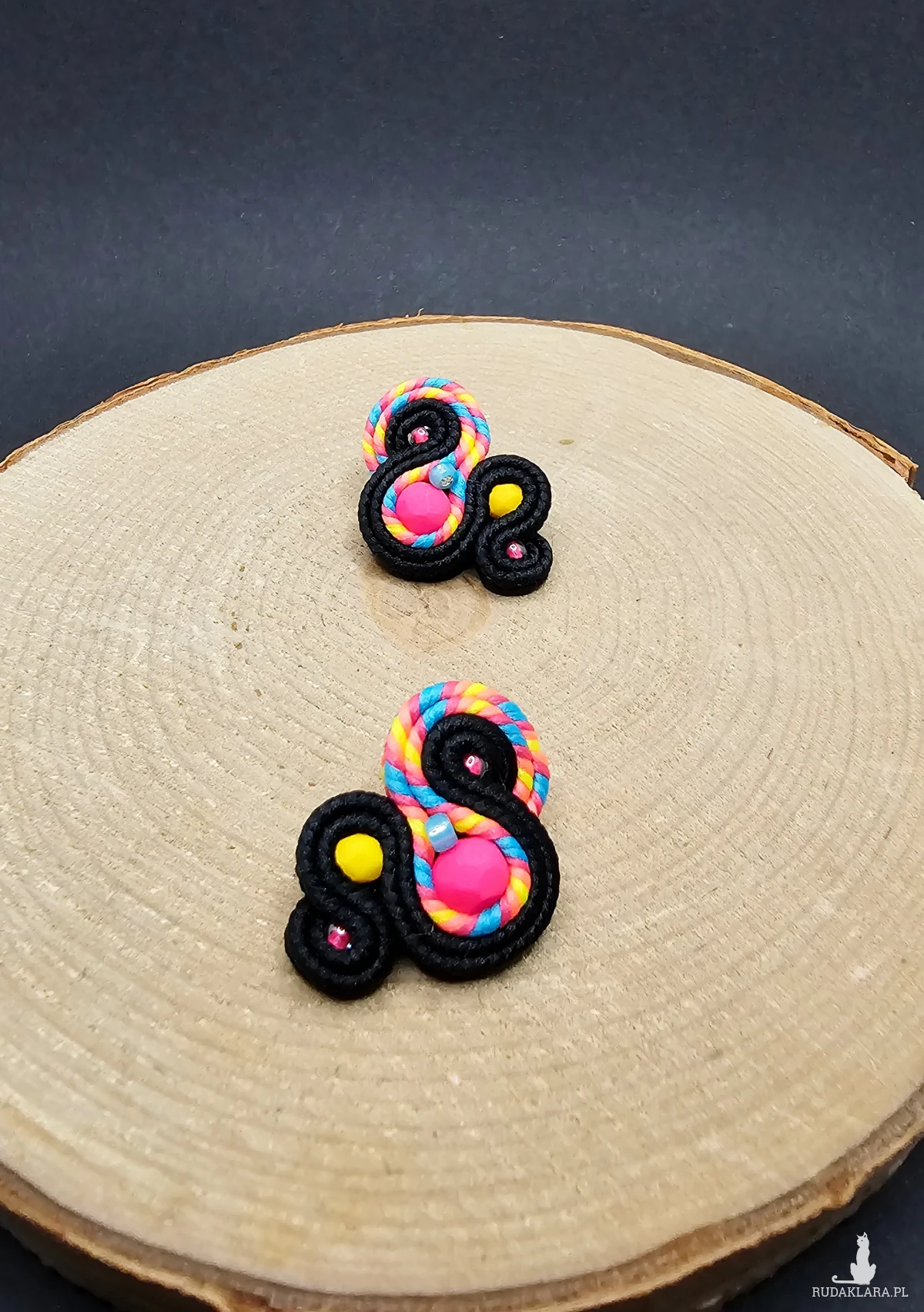 Kolczyki sutasz sztyfty 15